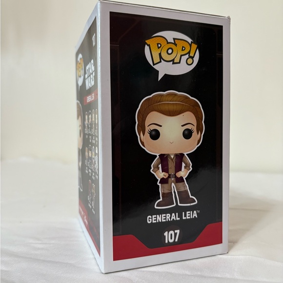 General Leia Funko Pop - Picture 2 of 3